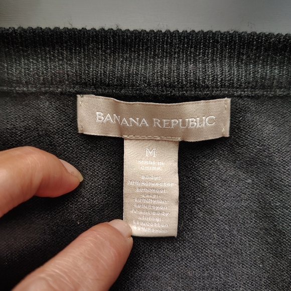 Banana Republic Black Knit Lace Sweater Medium - Picture 3 of 3